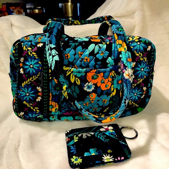 Vera Bradley Handbags - Vera Bradley Midnight Blues Handbag/wallet